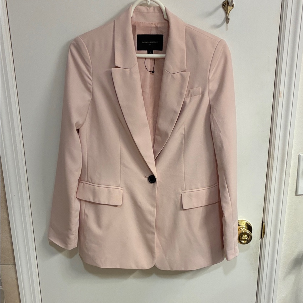 NWOT Banana Republic Light Pink Blazer Sz 4